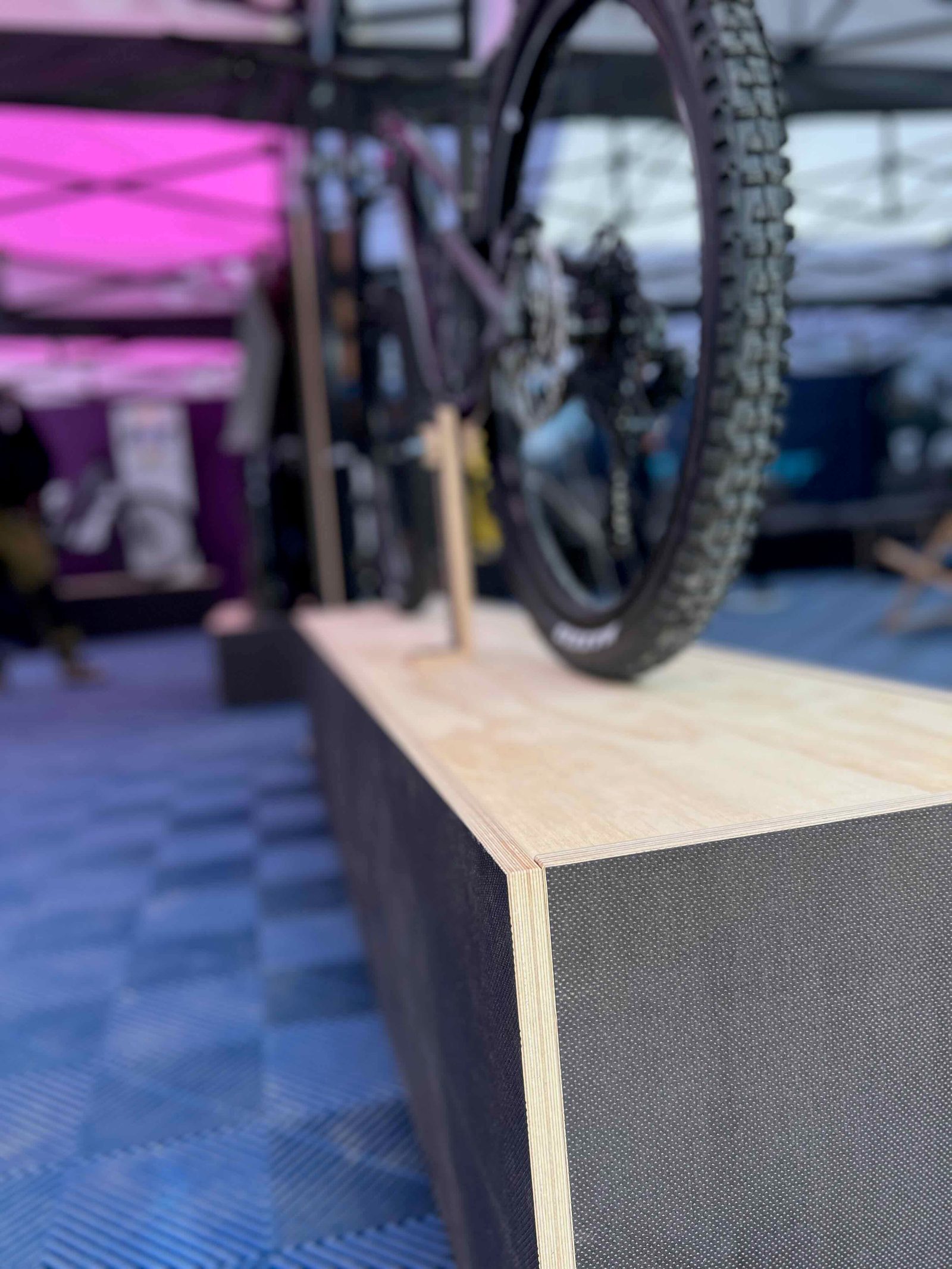 Giant Bikes — Image 6
