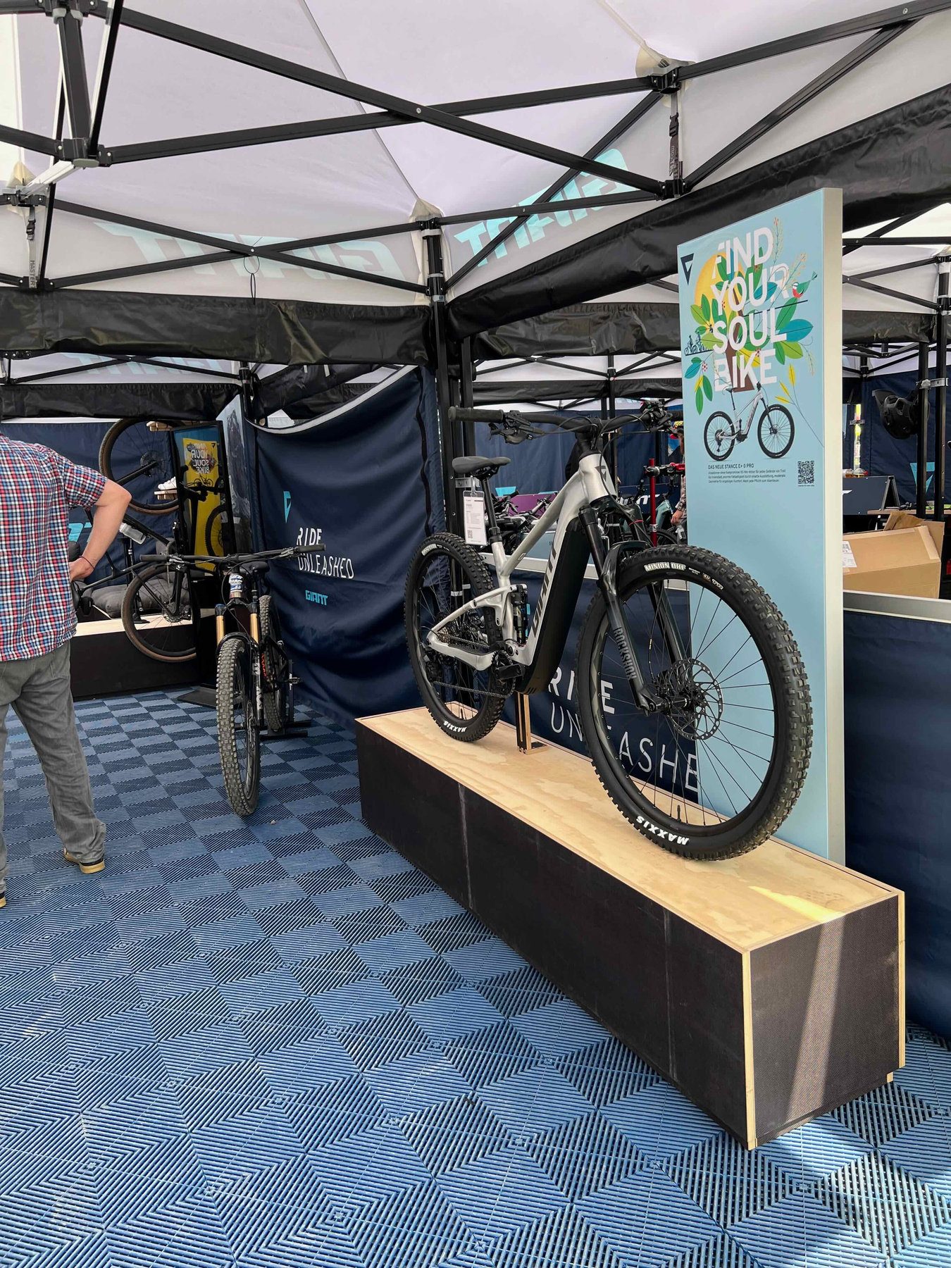 Giant Bikes